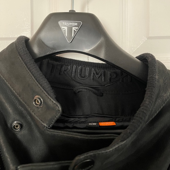 triumph bobber leather jacket